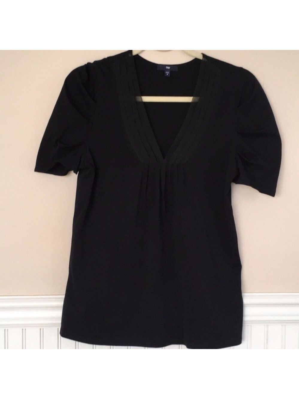 Gap Short Sleeved Tee